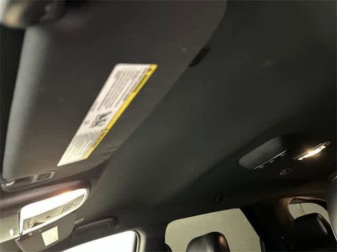 Used 2017 Dodge Durango R/T w/ Blacktop Package image 27