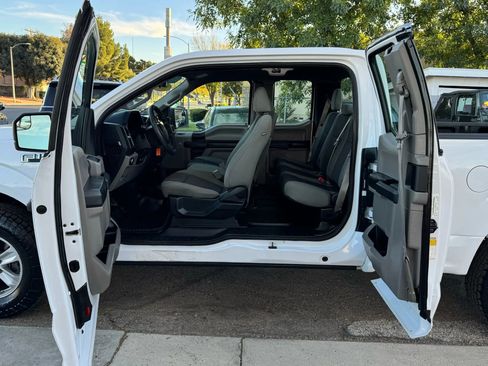 Used 2018 Ford F150 XL w/ Equipment Group 101A Mid image 13