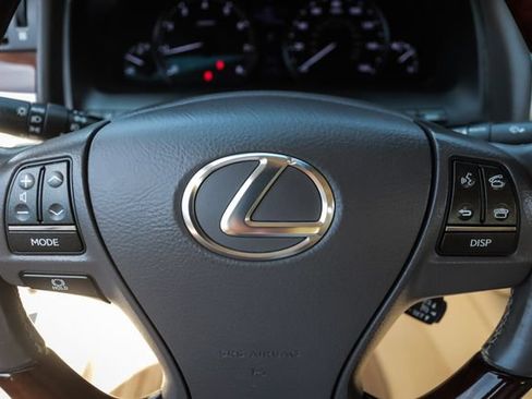 Used 2014 Lexus LS 460 AWD w/ Comfort Package image 29