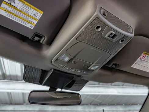 Used 2021 Ford F250 Lariat w/ Lariat Value Package image 23