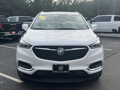 Used 2021 Buick Enclave Essence w/ Sport Touring Edition image 29