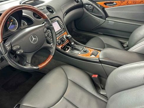 Used 2005 Mercedes-Benz SL 500 image 11