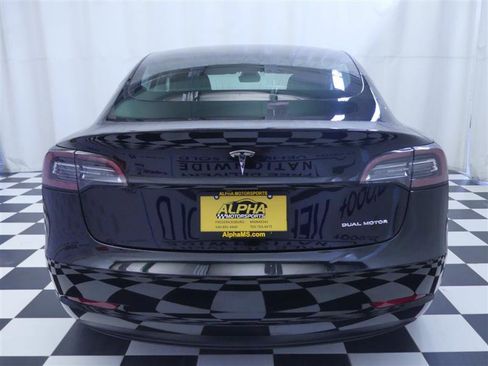 Used 2020 Tesla Model 3 Long Range AWD/4WD image 5