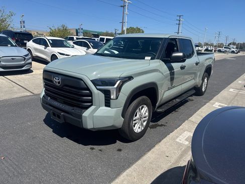 Used 2024 Toyota Tundra SR5 w/ SR5 Convenience Package AWD/4WD image 1