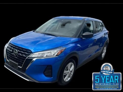 Used 2021 Nissan Kicks S image 1