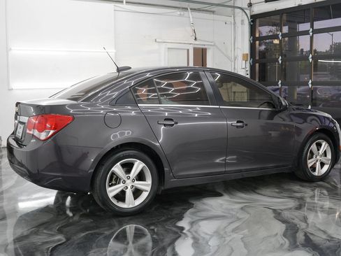Used 2016 Chevrolet Cruze LT FWD image 7