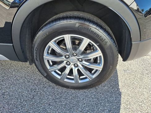 Used 2023 Cadillac XT4 Premium Luxury image 24