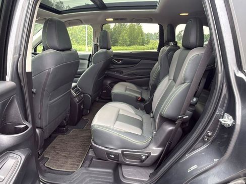 Used 2023 Subaru Ascent Onyx Edition Limited AWD/4WD image 22