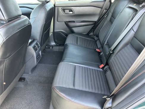 New 2026 Nissan Rogue SV AWD/4WD image 13