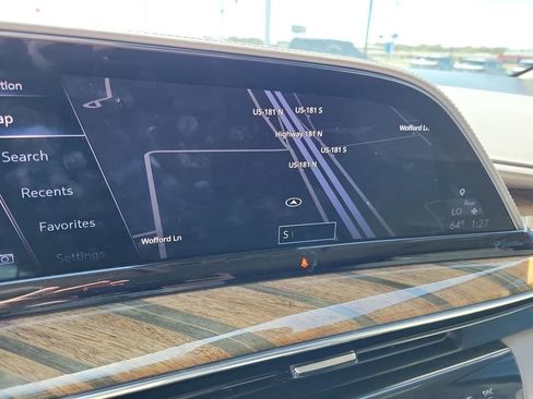 Used 2021 Cadillac Escalade Premium Luxury Platinum RWD image 20