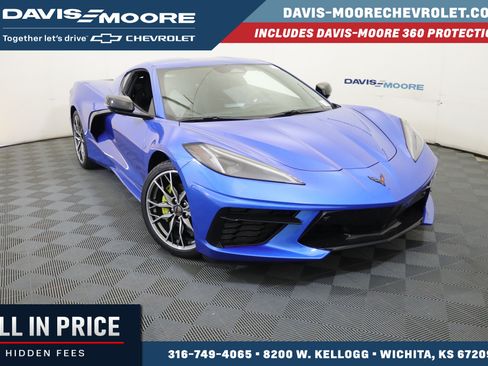 Used 2024 Chevrolet Corvette Stingray Preferred Cpe RWD image 1
