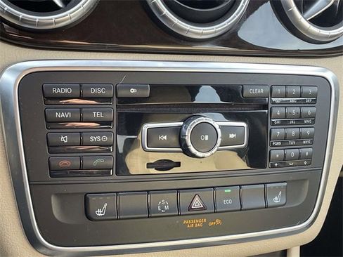 Used 2014 Mercedes-Benz CLA 250 4MATIC image 27