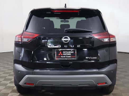 Used 2023 Nissan Rogue SV AWD/4WD image 10