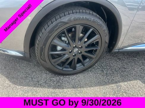 Used 2023 Nissan Murano SL AWD/4WD image 10
