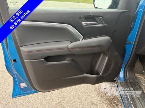 Used 2023 Chevrolet Colorado Z71 w/ Z71 Convenience Package 2 AWD/4WD image 11