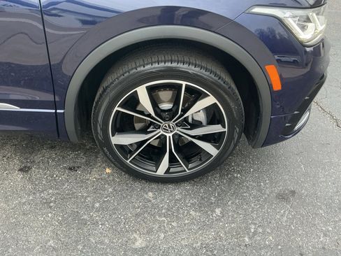 Used 2023 Volkswagen Tiguan SEL R-Line image 29