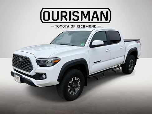 Used 2023 Toyota Tacoma TRD Off-Road w/ Technology Package AWD/4WD image 7