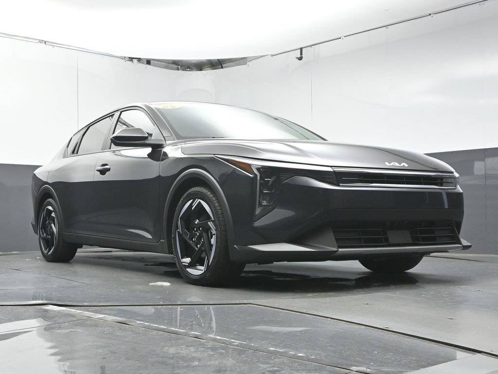 Used 2025 Kia K4 GT-Line Turbo FWD image 31