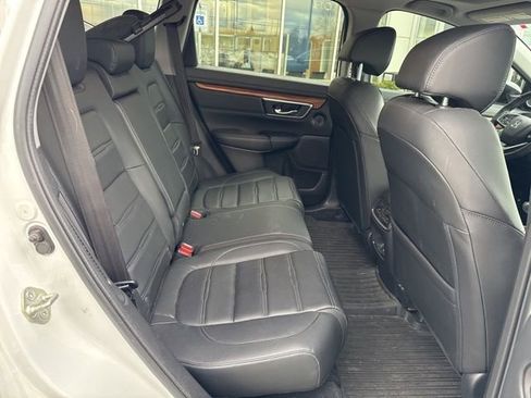 Used 2020 Honda CR-V Touring image 11