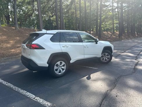 Used 2023 Toyota RAV4 LE FWD image 4
