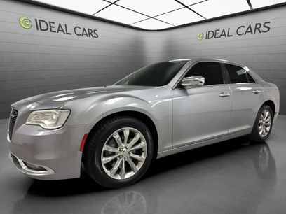 Used 2018 Chrysler 300 Limited w/ Safetytec Plus Group