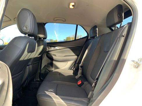 Used 2025 Buick Encore GX Preferred image 23