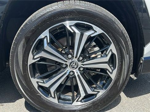 Used 2024 Toyota RAV4 XSE image 9