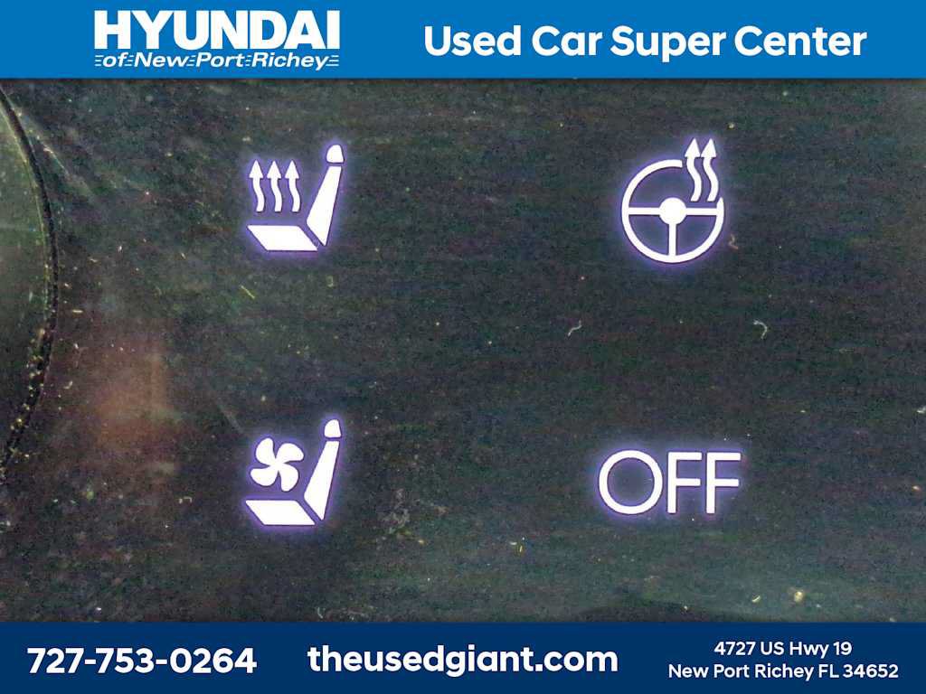 Certified 2025 Hyundai Santa Cruz Limited AWD/4WD image 26