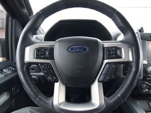 Used 2015 Ford F150 Platinum w/ Equipment Group 701A Luxury image 20