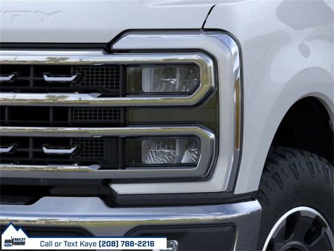 New 2026 Ford F250 XLT w/ XLT Premium Package image 40