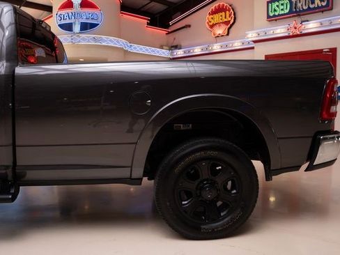 Used 2019 RAM 3500 Laramie image 36