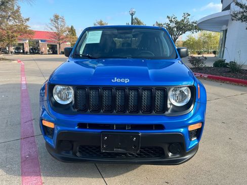 Used 2020 Jeep Renegade Sport image 2
