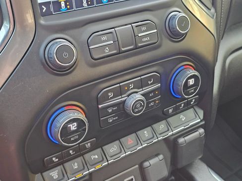 Used 2022 Chevrolet Silverado 3500 LTZ w/ LTZ Premium Package AWD/4WD image 34