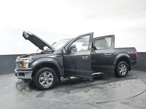 Used 2018 Ford F150 XLT w/ XTR Package image 27