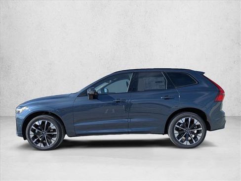 New 2026 Volvo XC60 B5 Plus w/ Protection Package Premier AWD/4WD image 10