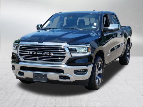 Used 2023 RAM 1500 Laramie AWD/4WD image 2