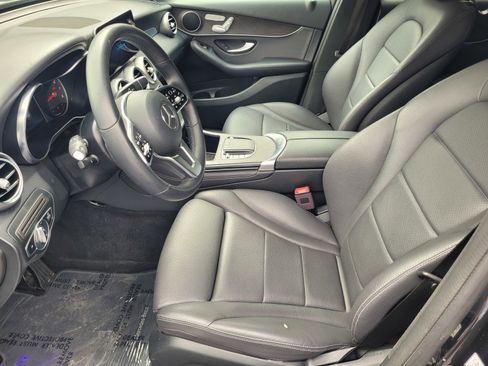 Used 2020 Mercedes-Benz GLC 300 image 12