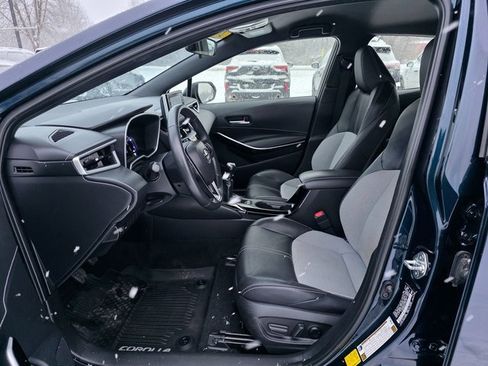 Used 2022 Toyota Corolla XSE image 17