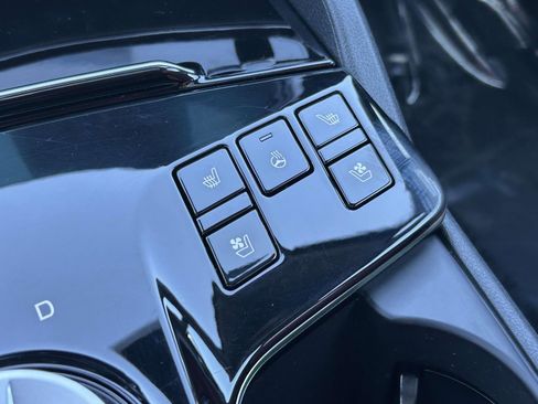 Used 2025 Kia Sportage SX Prestige image 26