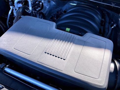 Used 2024 Chevrolet Silverado 1500 Custom Trail Boss w/ LPO, Dark Essentials Package image 34