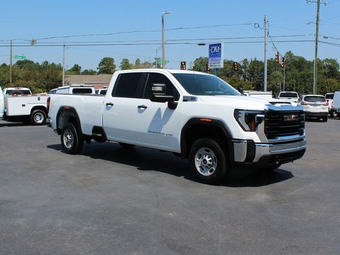 Used 2024 GMC Sierra 2500 Pro w/ Convenience Package image 6