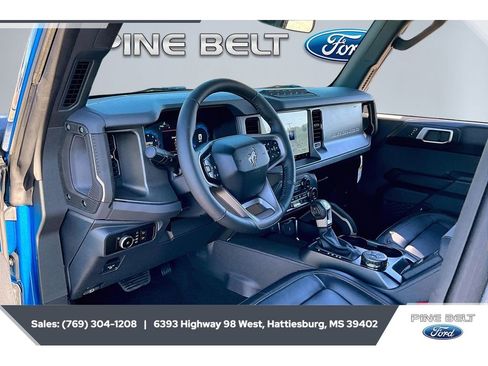 New 2026 Ford Bronco Badlands w/ Sasquatch Package AWD/4WD image 12