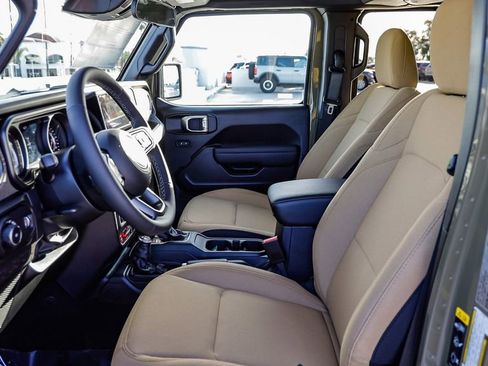 New 2026 Jeep Wrangler Unlimited Sport image 21