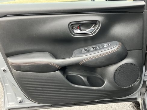 Used 2024 Honda HR-V Sport image 14