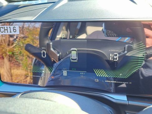 New 2026 Kia Sportage EX AWD/4WD image 8