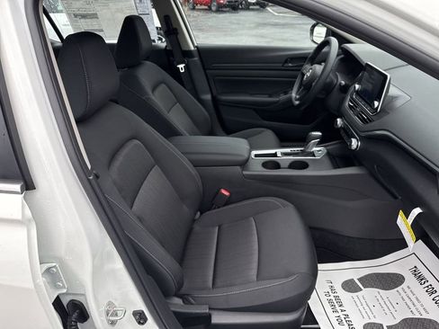 New 2025 Nissan Altima 2.5 S image 17