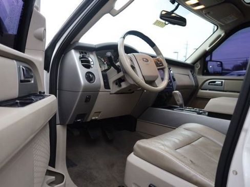 Used 2014 Ford Expedition EL Limited w/ Equipment Group 301A image 16