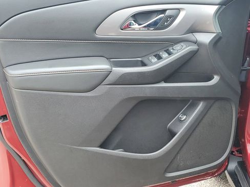 Used 2019 Chevrolet Traverse LT FWD image 23