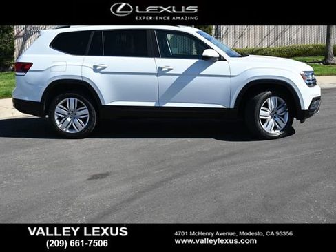 Used 2019 Volkswagen Atlas SE image 3