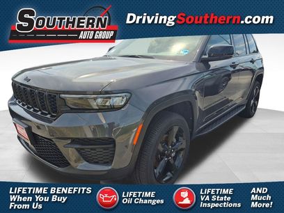 Used 2025 Jeep Grand Cherokee Altitude